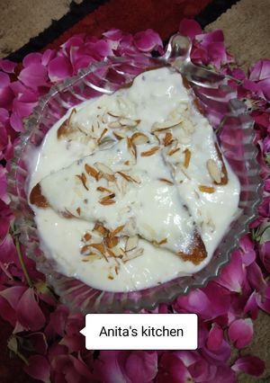 A picture of Shahi tukda.
