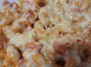 Una foto de Coditos al chipotle cremoso 😋😋
