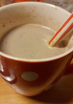 A picture of Hot Chocolat Coffee milk.