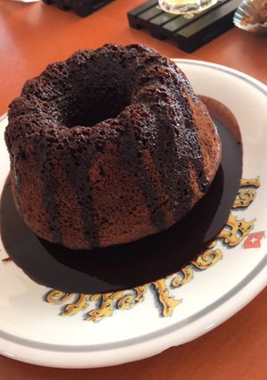 Csokis kuglóf glutén- és laktózmentesen 🥮🍫🤤 recept fotója