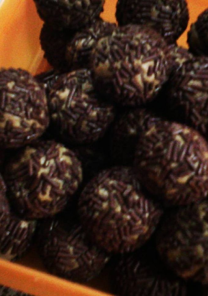 Una foto de Trufas de chocolate con galletas María