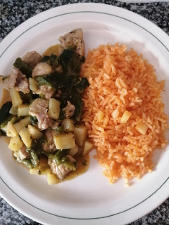 Una foto de Carne de Puerco con Rajas y Papas