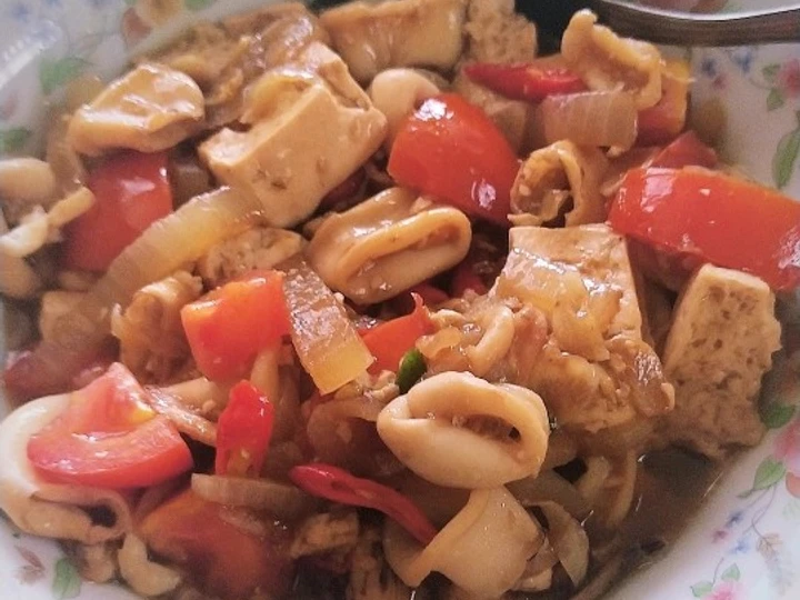 Langkah Mudah untuk Membikin Resep Cumi Tahu Saos Tiram yang Bisa Manjain Lidah Anti Ribet, Lezat Sekali