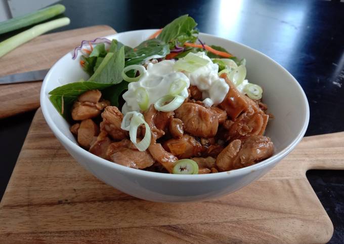 How to Prepare Quick Donburi Teriyaki chicken on rice