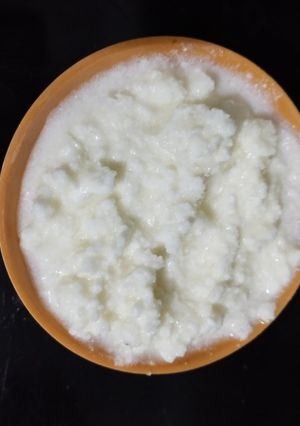 A picture of White butter.