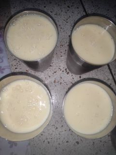 आमरस(aamras recipe in hindi) रेसिपी मुख्य फोटो