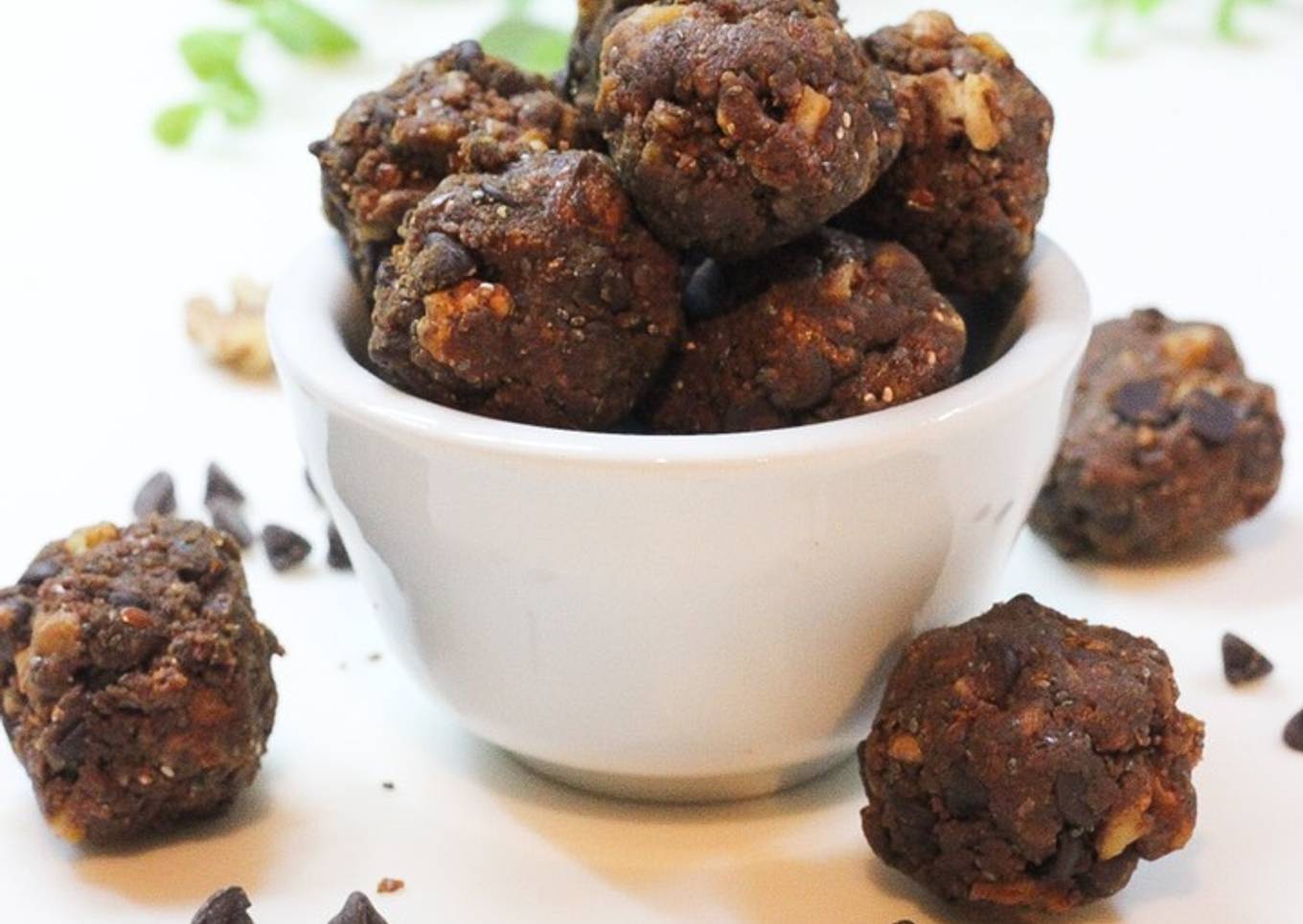 Brownie Protein Balls