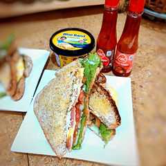 Sanwich Roti Gandum rumahan রেসিপির প্রধান ছবি