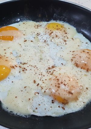 صورة لوصفة بيض عيون