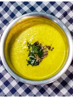 மஞ்ச மோர் குழம்பு (Manja mor kulambu recipe in tamil) செய்முறை முக்கிய புகைப்படம்