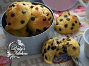 Una foto de bollos de chocolate