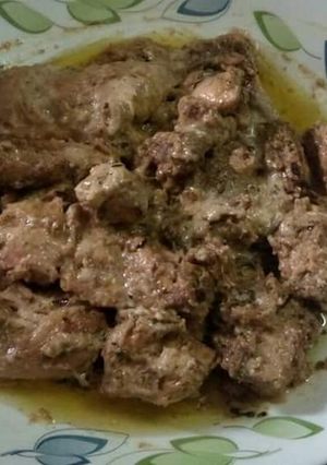 A picture of Afghani style chicken without charcoal effect.