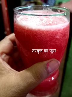 तरबूज का जूस (tarbuj ka juice recipe in Hindi) रेसिपी मुख्य फोटो