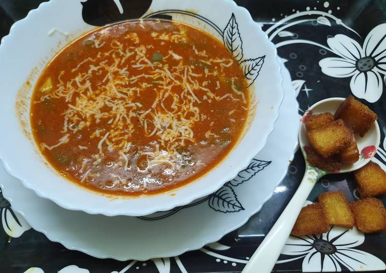 Recipe of Perfect Tomato Capsicum Soup