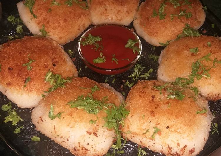 Simple Way to Prepare Bread chicken cheese bombs