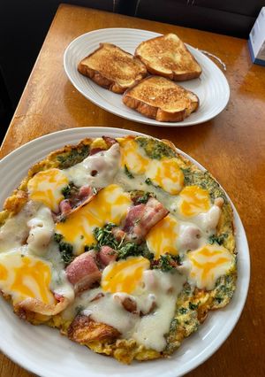 Una foto de Tortilla Imperial