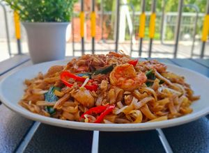Foto resep Char Kway Teow 15 Menit! 🔥 Kwetiau Goreng Malaysia ala Penang 🇲🇾 Anti Gagal
