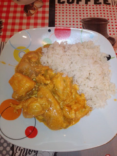 Una foto de Pollo estilo indio con arroz en Monsieur Cuisine