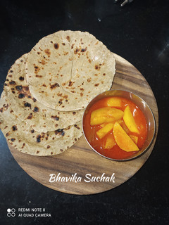 ઘઉં બાજરા ની રોટલી (Wheat Bajra Recipe In Gujarati) રેસીપી મુખ્ય ફોટો