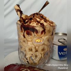 A picture of Banana cream pudding.