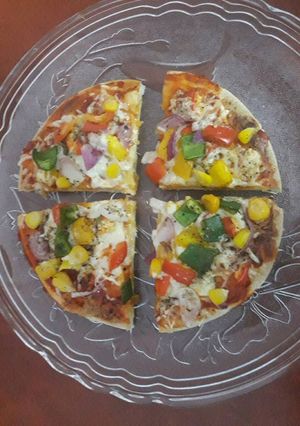 A picture of Vegetable pizza.