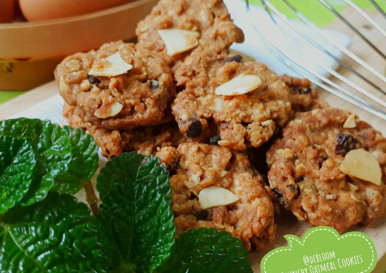 Langkah Mudah untuk Menyiapkan 472. Crunchy Oatmeal Cookies #PekanInspirasi Anti Gagal