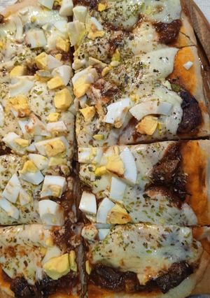 Una foto de Pizza de domingo por la noche súper rápida 👌