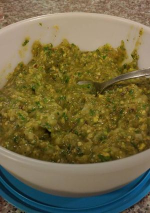 A picture of Spicy Green Salsa.