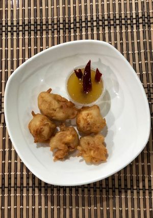 Una foto de Pollo rebozado en salsa de piña