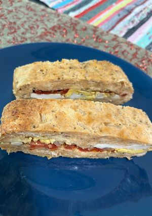 A picture of Easy and Juicy Meatloaf.