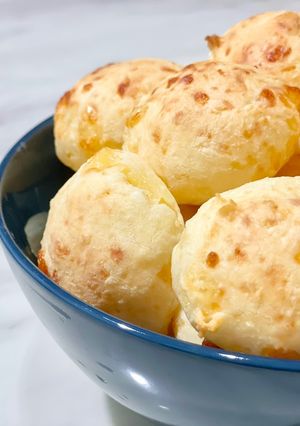 A picture of Brazilian Cheese Bread (Pão de Queijo).