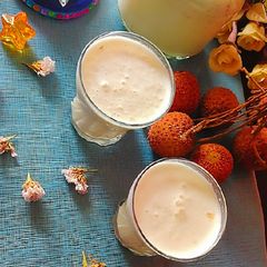 A picture of Lychee milkshake.