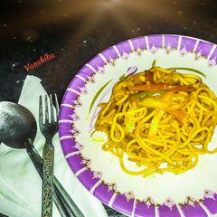 A picture of Veg Hakka Noodles.