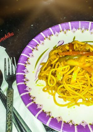 A picture of Veg Hakka Noodles.