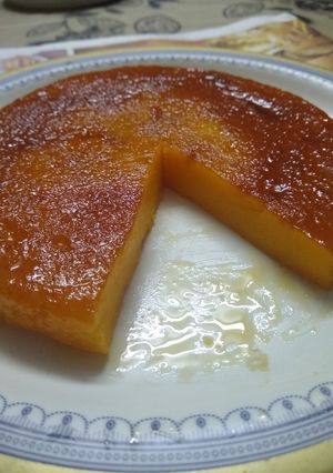 A picture of Bread custard pudding.