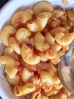 मैकरॉनी (macaroni recipe in Hindi) रेसिपी मुख्य फोटो