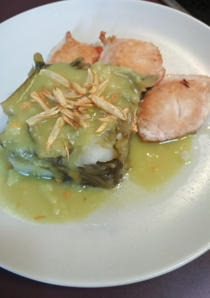 Una foto de Borrajas con crema de cúrcuma fresca