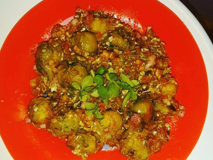 Easy Steps to Make Recipes Brussels Sprouts in Veggie Sauce and Egg, with Basil the Awesome  Really Delicious.