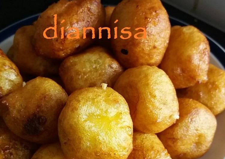 Resep Bola ubi jalar kenyal isi gula merah..enak dan Resep Bola ubi jalar kenyal isi gula merah..enak dan