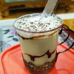 A picture of Chocolate shake.