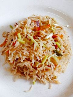 সেজুয়ান ফ্রায়েড রাইস রেসিপির প্রধান ছবি