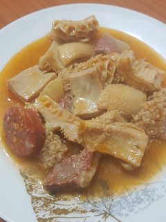 Una foto de Callos de ternera en salsa picante
