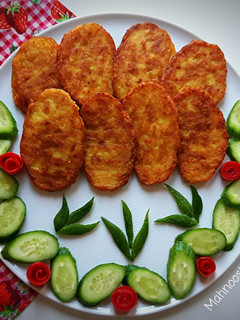 عکسی از دستور کوکو سیب زمینی خام