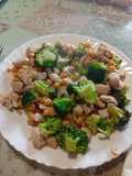 Salteado de Pavo con Brócoli y Garbanzos