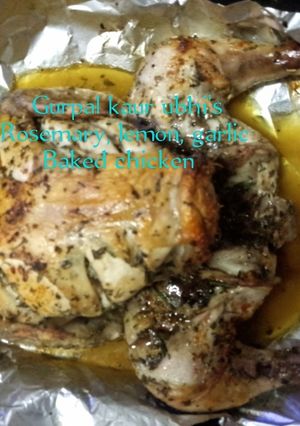 A picture of Rosemary lemon garlic baked chicken 🌹🌱🍋🧄🐓.