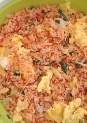 एग फ्राइड राइस (Egg fried rice recipe in hindi) रेसिपी मुख्य फोटो