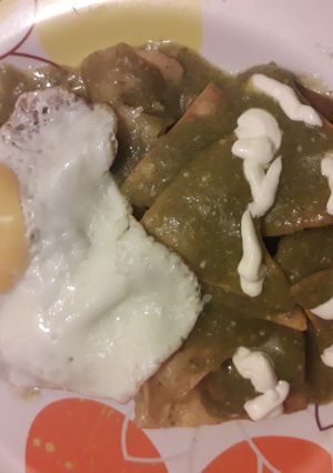 Una foto de Chilaquiles verdes picosito