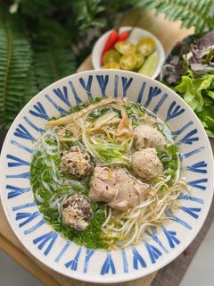 Hình của món Bún mọc Hà Nội.