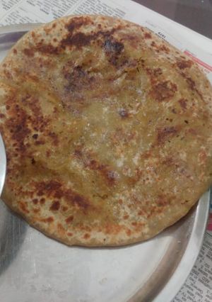 A picture of Gobhi Parantha.