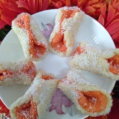 A picture of Sweet of Milk powder and desiccated coconut.